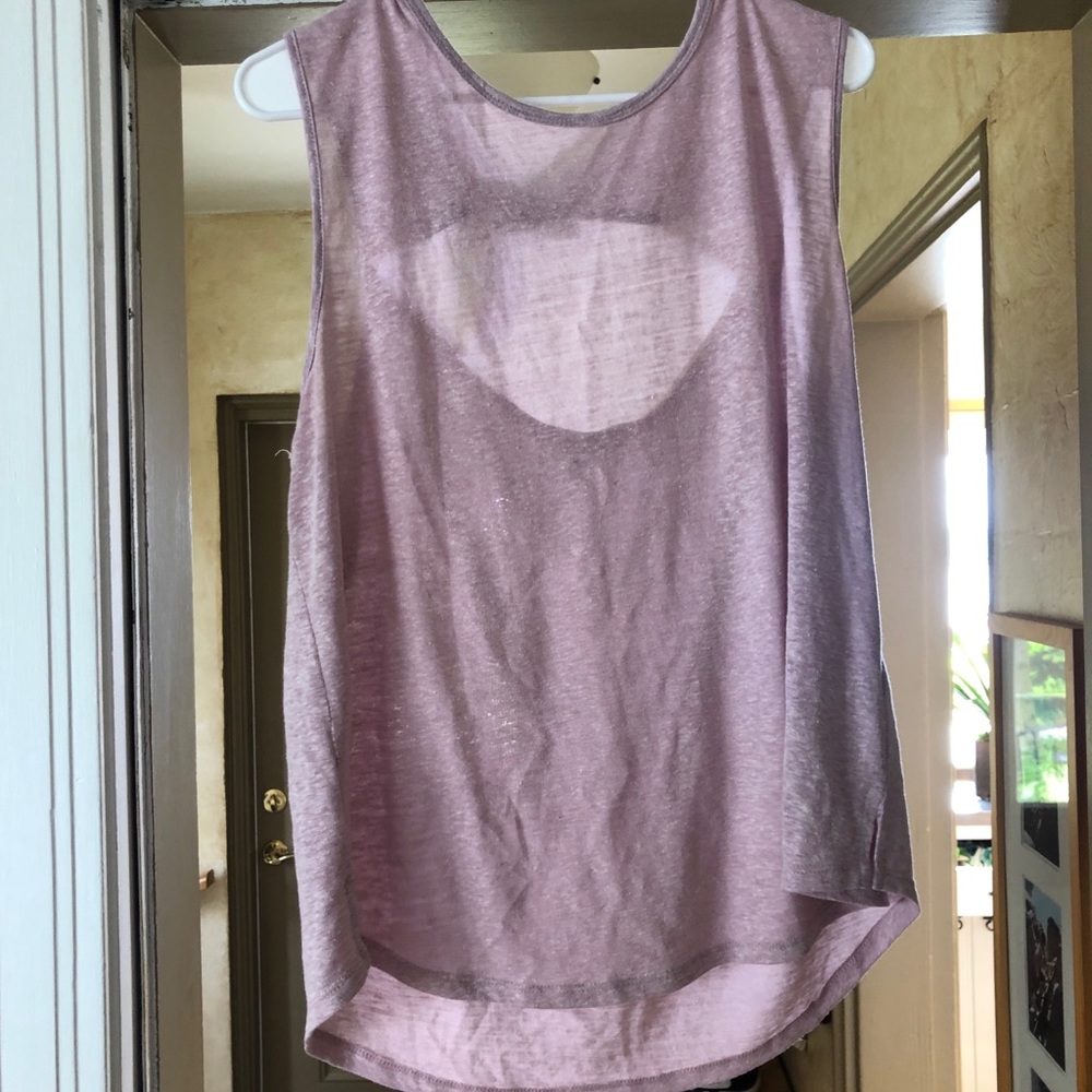 pink tank top